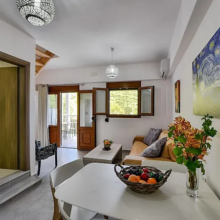 Sea View Village Hotel Argassi